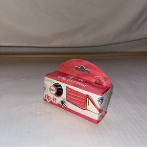 Zip It Zip-It Bag Wristlet Pouch Clutch with Hand Strap Pink